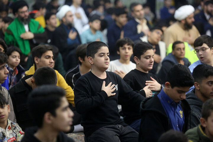 تقرير مصور/ مراسم عزاء الشباب الفاطميين بذكرى السيدة أم البنين (ع) بمدينة قم