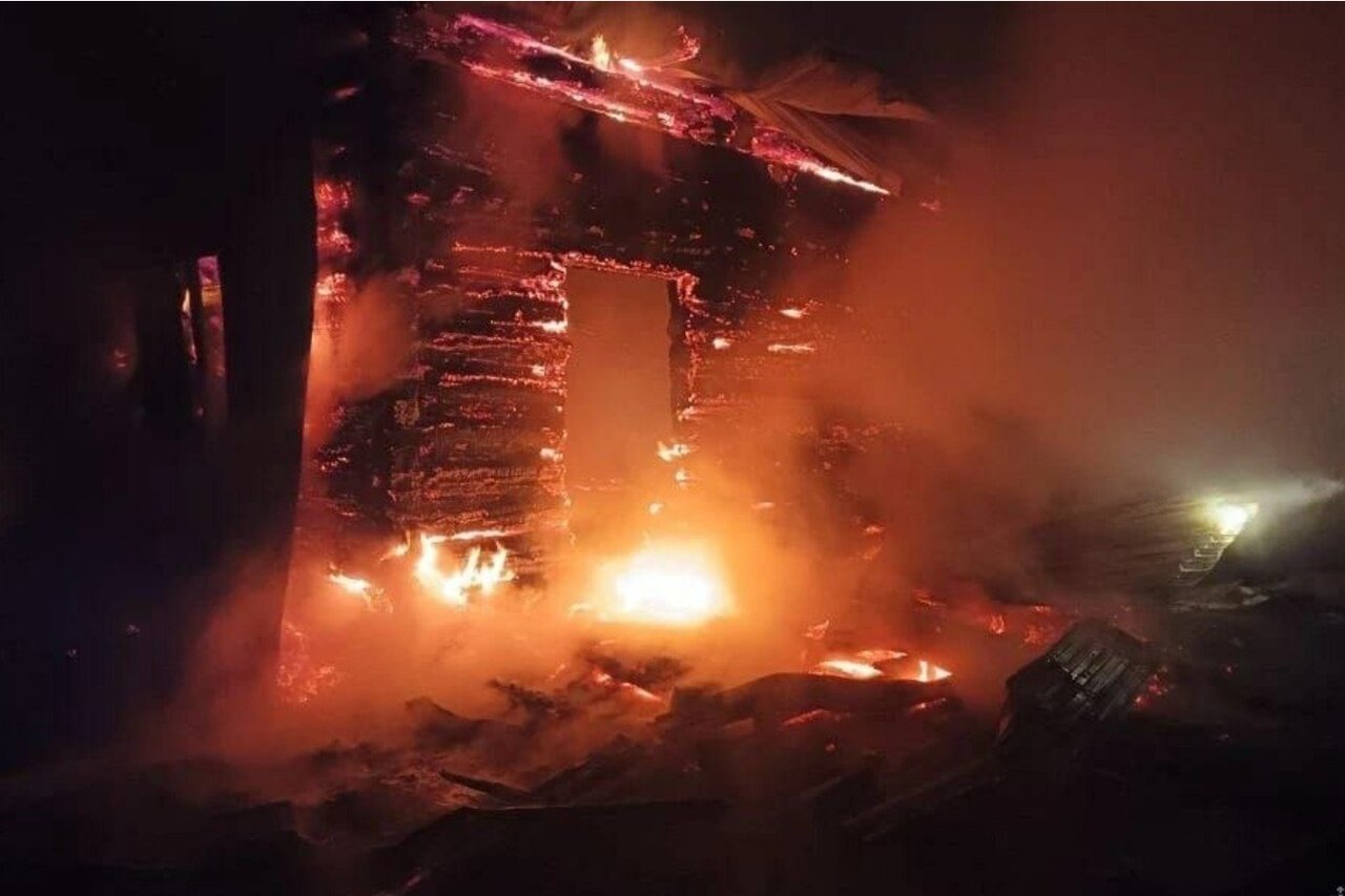 مسجد چوبی در روسیه طعمه حریق شد