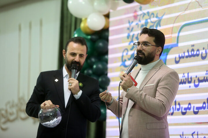 Photos: Honoring female servants of Hazrat Masoumeh holy shrine, their wives