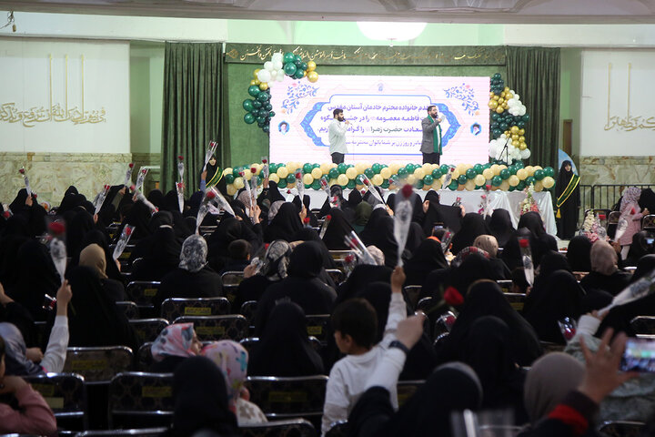 Photos: Honoring female servants of Hazrat Masoumeh holy shrine, their wives