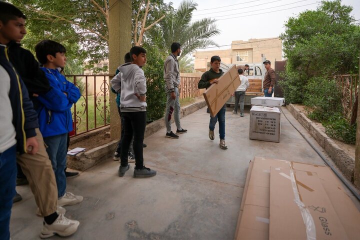 تقرير مصور/ العتبة العسكرية المقدسة تزوّد مدارس بأثاث جدد في مدينة سامراء