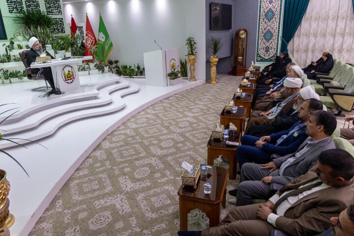 تقرير مصور/ جانب من الحضور في ندوة حوارية تثقيفية بعنوان (تعظيم المقدسات ومنع الإساءة إلى الذات الإلهية) بركربلاء