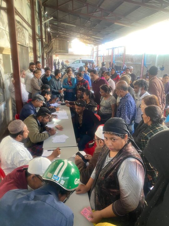 လမ်းပြသူဗဟို၊မြန်မာ လူမှုအကျိုးပြုအသင်းအဖွဲ့ကြီး နှင့် ဟင်ဒွစ်သာနီဗလီဂေါပက အဖွဲ့ပူးပေါင်း၍ မှတ်ပုံတင် အသစ်/အပျောက်/အလဲ နှင့် စမတ်ကဒ်ကိစ္စများဆောင်ရွက်ပေး ။ ။ Photos