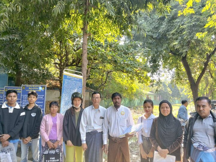 လမ်းပြသူဗဟို၊မြန်မာ လူမှုအကျိုးပြုအသင်းအဖွဲ့ကြီး နှင့် ဟင်ဒွစ်သာနီဗလီဂေါပက အဖွဲ့ပူးပေါင်း၍ မှတ်ပုံတင် အသစ်/အပျောက်/အလဲ နှင့် စမတ်ကဒ်ကိစ္စများဆောင်ရွက်ပေး ။ ။ Photos