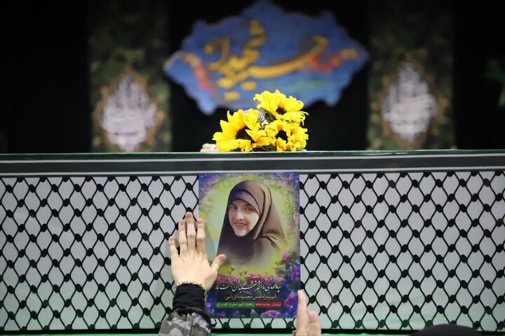 ویدیو | جلوه‌ای از زندگی قرآنی و مهدوی شهیده معصومه کرباسی به روایت مادر