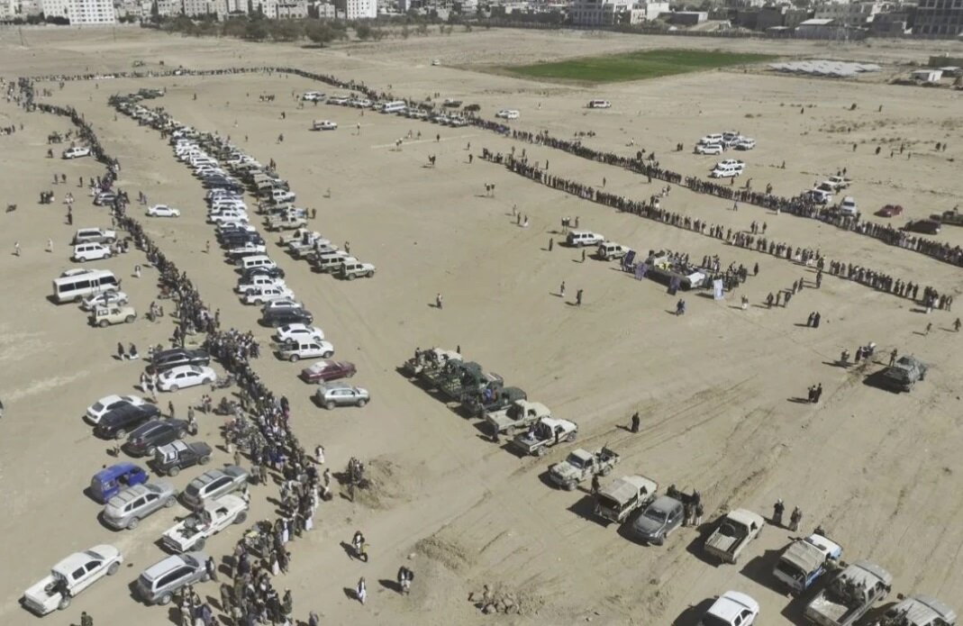 استنفار وتعبئة وتحشيد في صنعاء استعدادا لمواجهة العدو الأمريكي الصهيوني وأذنابه