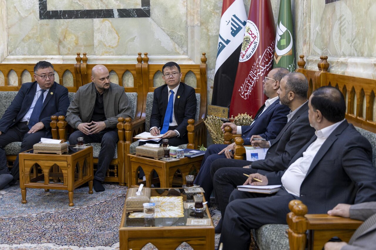 Al-Abbas Holy Shrine explores cooperation opportunities with Chinese company China Highway (+Photos)
