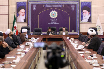 گزارش تصویری | نشست علمی سبک فاطمیِ «الجار ثمّ الدار» و اخلاق دیگردوستی در روزگار ما