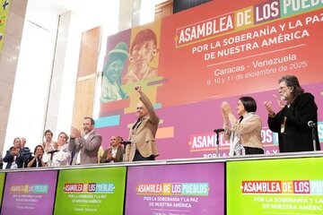 Asamblea de los Pueblos en Caracas: Delegaciones internacionales reafirman la paz y la soberanía ante amenazas de EE.UU