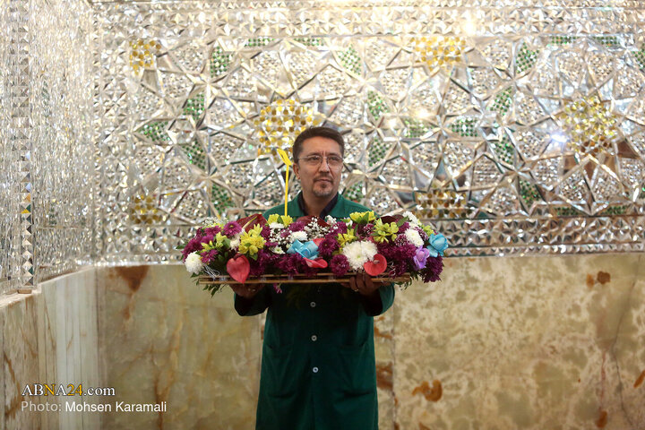 Photos: Lady Fatima Masoumeh shrine decorated with flowers on eve of Hazrat Zahra birth anniversary