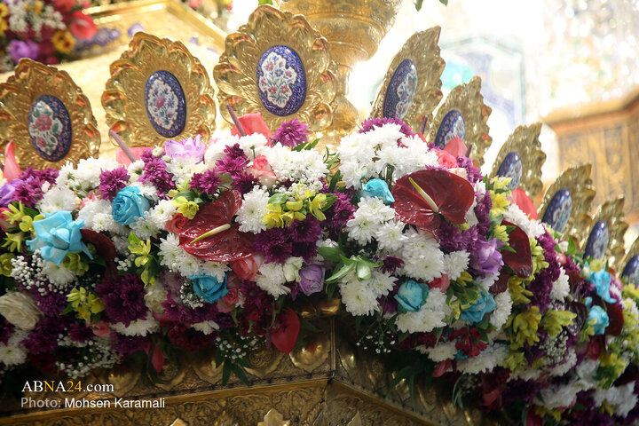 Photos: Lady Fatima Masoumeh shrine decorated with flowers on eve of Hazrat Zahra birth anniversary