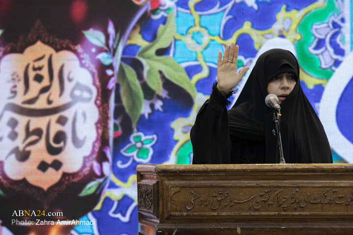 مراسم میلاد حضرت زهرا(س) در حرم مطهر امام خمینی(ره)