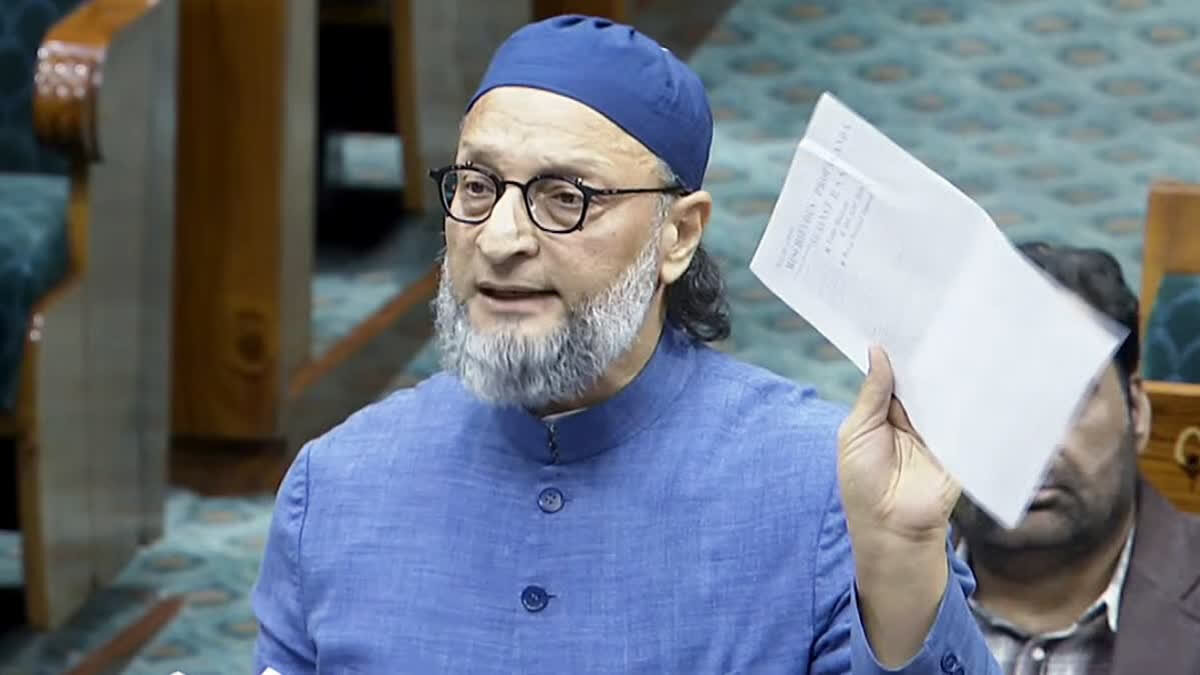 کسی کو خدا یا دیوی دیوتاؤں کی پوجا کرنے کے لیے کیسے مجبور کیا جا سکتا