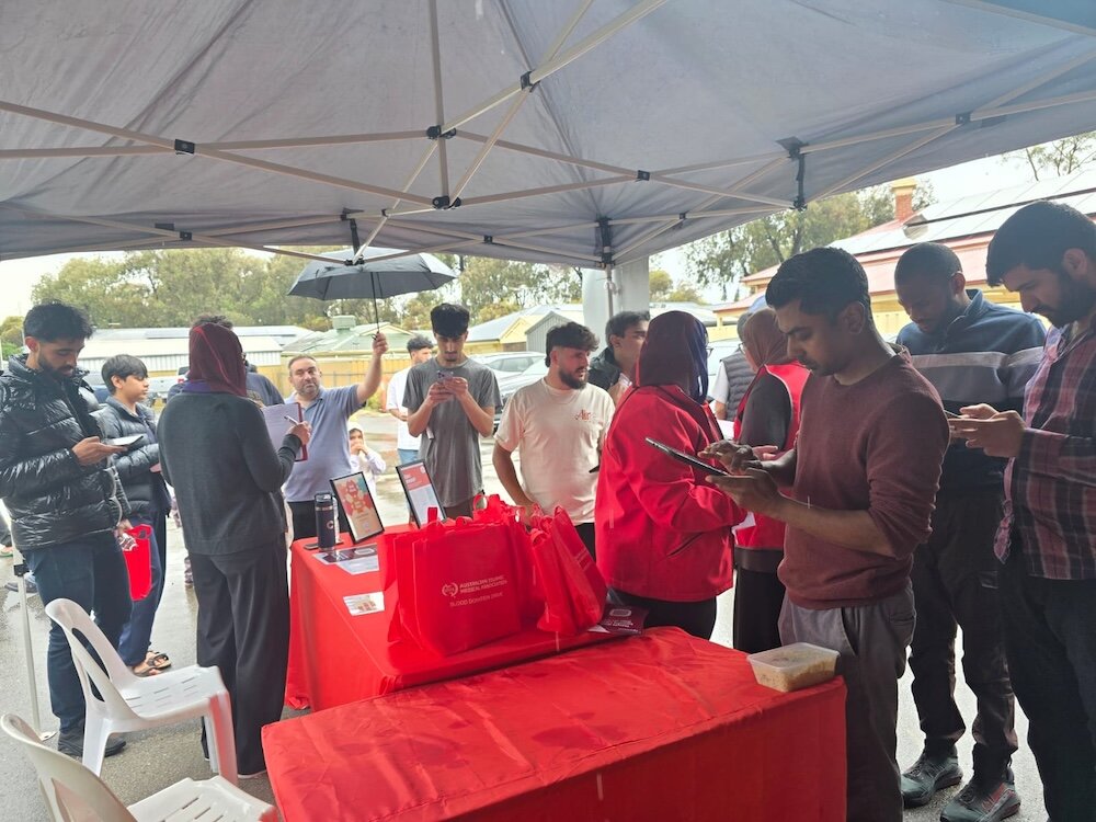 بیش از ۴۰ مسجد استرالیا در پویش اهدای خون شرکت کردند + تصاویر