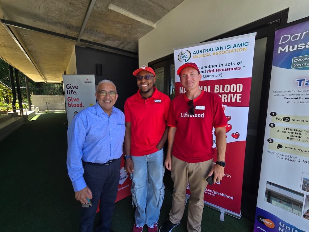 بیش از ۴۰ مسجد استرالیا در پویش اهدای خون شرکت کردند + تصاویر