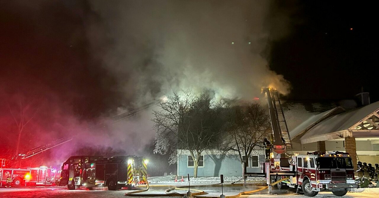 تحقیقات محلی و فدرال در مورد آتش‌سوزی گسترده در مسجدی در آمریکا