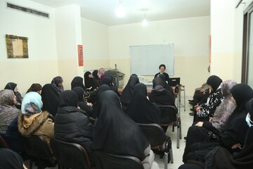 العلامة فضل الله: أي محاولة لعزل طائفة أو تهميشها يلحق الأضرار الكبيرة بالوطن