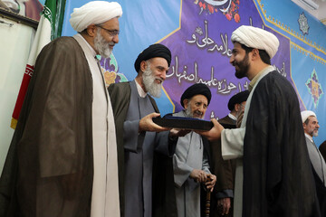 Foto Reportaj | “15-ci Əllamə Hilli Festivalı” ilə “4-cü İsfahan Elmi Hövzəsinin Ustadları Festivalı”-nın bağlanış mərasimi