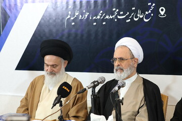 آیت الله یزدی «مرد بزنگاه‌های تاریخی» بود که راه را برای امت اسلام گشود