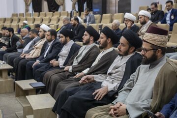 إقامة ندوة علمية بمناسبة اليوم العالمي للغة العربية في النجف الأشرف