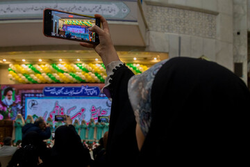 تصاویر | آئین بزرگداشت روز زن در حرم امام خمینی (ره) 