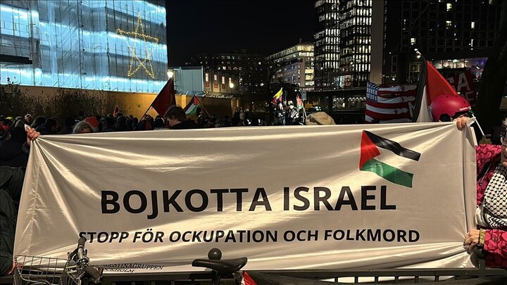 Group stages anti-war protest against Israel, US during Nobel banquet in Sweden