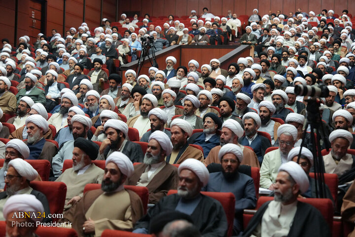 Photos: National gathering of Friday Prayer Leaders held with presence of President Pezeshkian