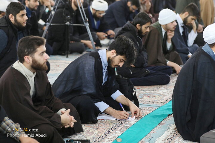 Photos: Commemoration Ceremony for Hezbollah Resistance Martyrs Held in Qom