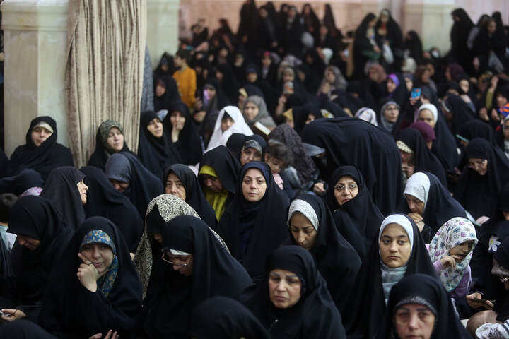 Photos: Hazrat Zahra birth anniversary celebrated at Lady Fatima Masoumeh holy shrine