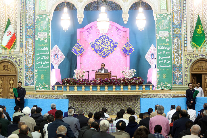 Photos: Hazrat Zahra birth anniversary celebrated at Lady Fatima Masoumeh holy shrine