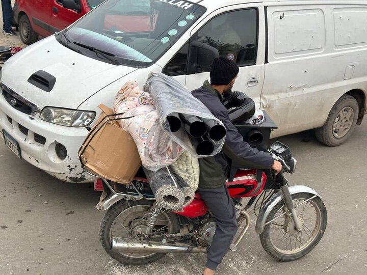 تقرير مصور/ جانب من تزويع العتبة الحسينية المقدسة للعوائل السورية النازحة الى لبنان