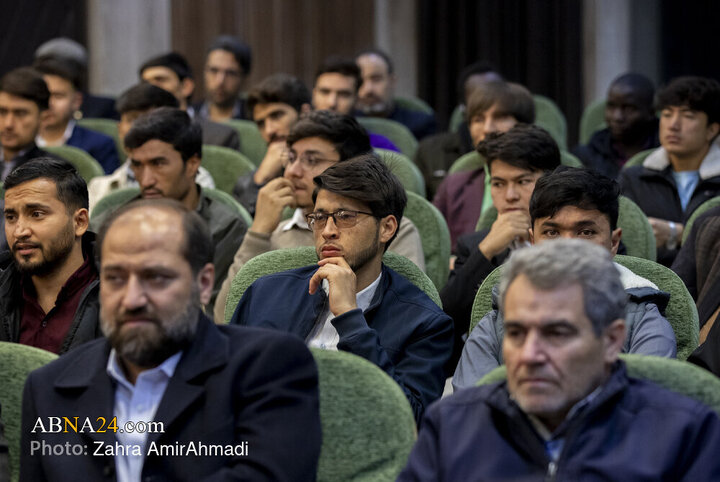 تقرير مصور/ آية الله رمضاني يلقي كلمة في احتفال بيوم الطالب في جامعة أهل البيت الدولية بمدينة قم