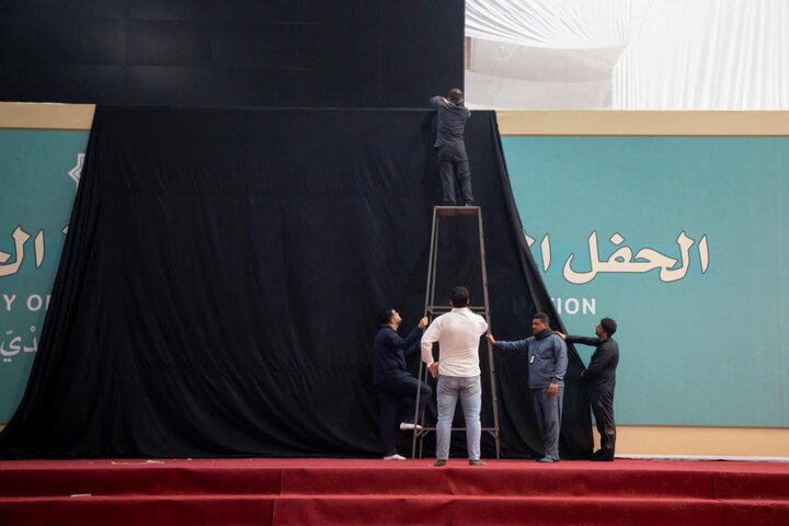 تقرير مصور/ العتبة العباسية تقيم حفلا لتخرج طلب الجامعات العراقية تحت شعار(من غيث كربلاء ينبت العطاء)