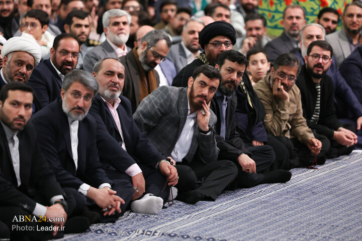 دیدار هزاران نفر از مداحان و ستایشگران اهل بیت(ع) با رهبر انقلاب