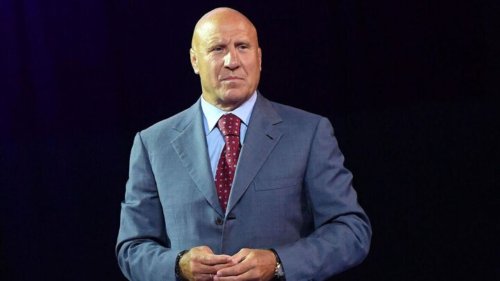 تمجید مامیاشویلی از نصب عکس شهدا در فدراسیون کشتی ایران