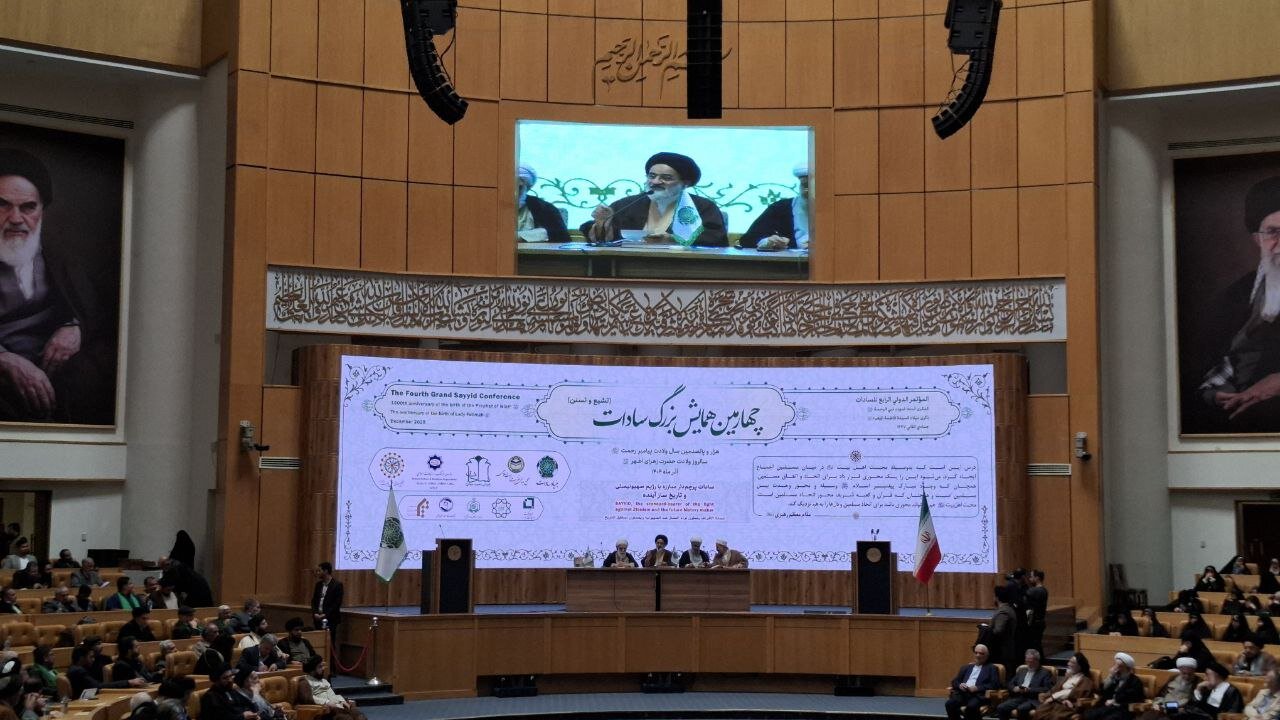 انقلاب اسلامی ثمره شجره طیبه اهل‌بیت است