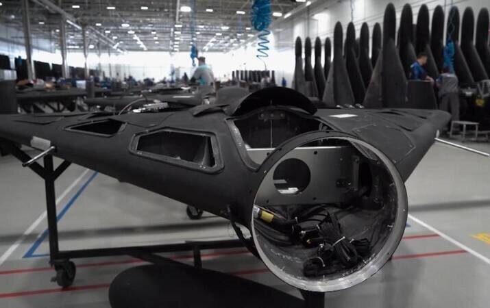 Drona şahid; Dahênanek (îcadek)Îranî ku dewletên hêzdar ên leşkerî yên cîhanê han da ku wê kopî bikin