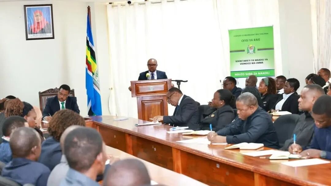 Waziri Mkuu Aagiza Mapitio ya Haraka ya Tamko la Mali na Madeni ya Viongozi wa Umma