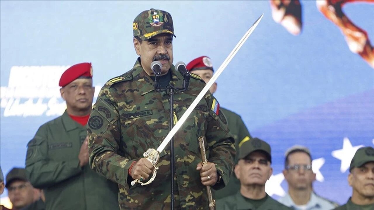 Maduro'dan direniş çağrısı: Venezuela gerekirse Amerika emperyalizminin dişlerini kırar