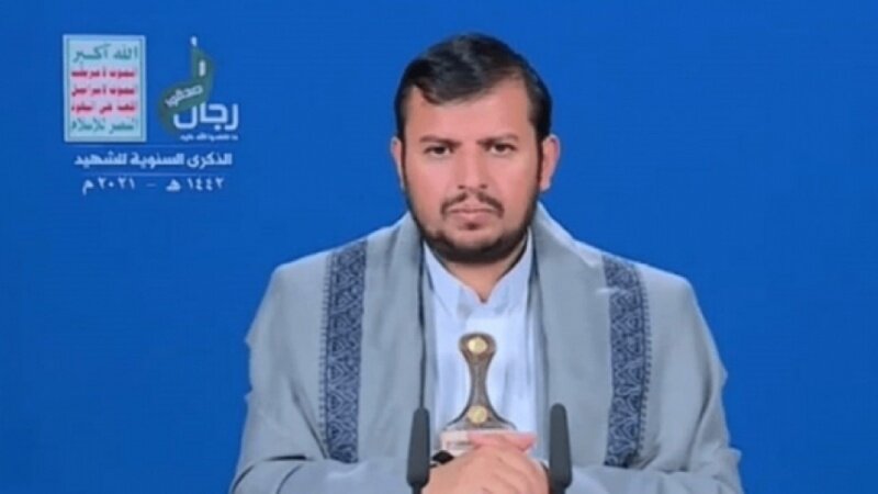 Rêberê Tevgera Ensarullaha Yemenê: Siyonîstan heta li jinên ducanî jî rehm nekirin
