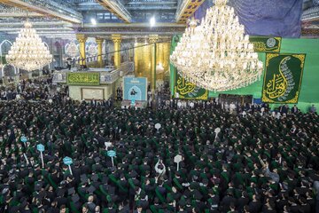 انطلاق حفل تخرج طلبة الجامعات العراقية السادس داخل مرقد أبي الفضل العباس (عليه السلام)