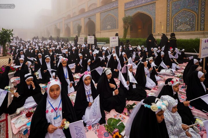 تقرير مصور/ حضور واسع للفتيات في احتفالية التكليف الشرعي السنوي بمناسبة ولادة السيدة "فاطمة الزهراء" (ع)