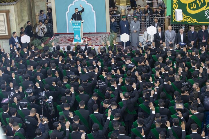 انطلاق حفل تخرج طلبة الجامعات العراقية السادس داخل مرقد أبي الفضل العباس (عليه السلام)