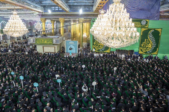 انطلاق حفل تخرج طلبة الجامعات العراقية السادس داخل مرقد أبي الفضل العباس (عليه السلام)