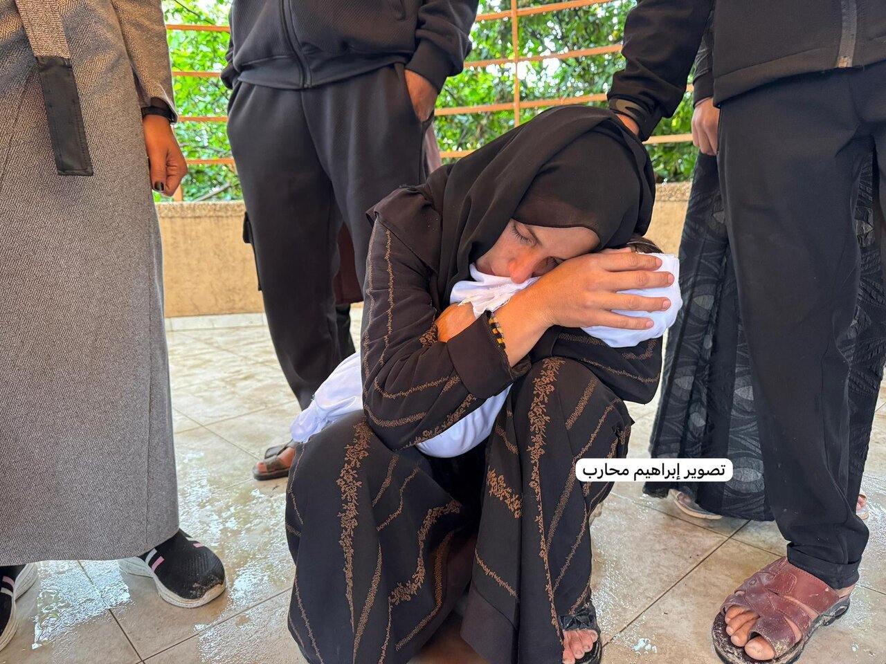 图片新闻 | 加沙：九个月大婴儿死于严寒和洪水