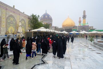 Informe fotográfico | El Santuario Al-Askari celebró a 4000 niñas al alcanzar la edad de obligación con una coronación simbólica del hiyab