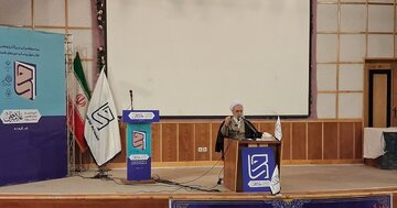 آیت‌الله اعرافی: هوش مصنوعی «انقلاب ماهیت» در پژوهش حوزوی ایجاد کرده است/ عصر انحصار دانش به پایان رسید؛ منابع مرکز نور باید در فضای وب آزاد شوند