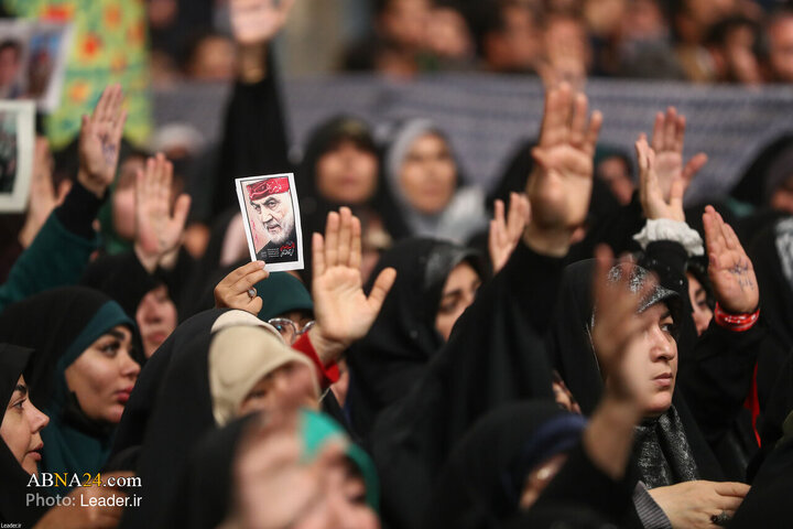 Photos: Imam Khamenei meets with elegists, eulogists