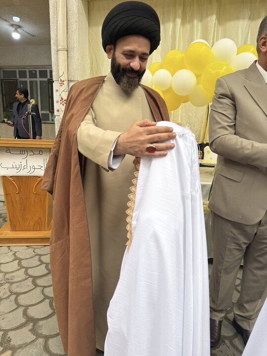 تقرير مصور/ مراسم التكليف الشرعي للفتيات في مدينة كربلاء المقدسة