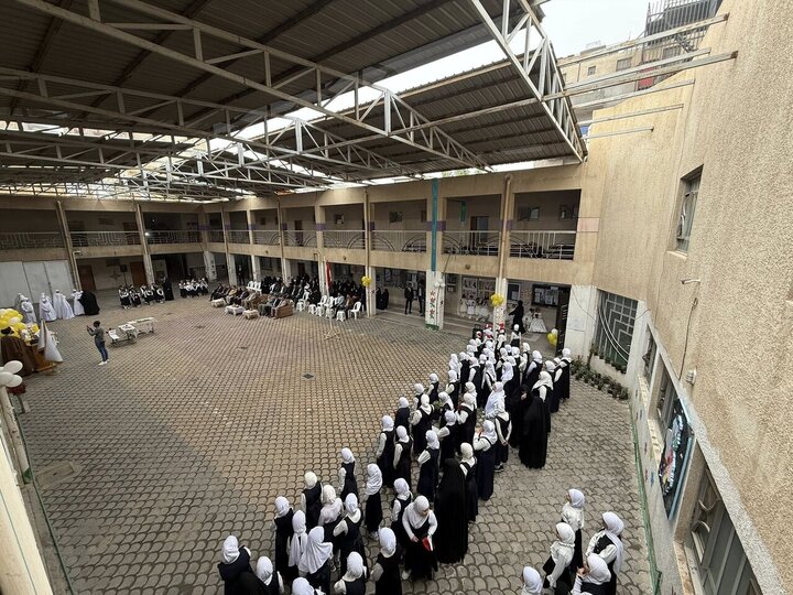 تقرير مصور/ مراسم التكليف الشرعي للفتيات في مدينة كربلاء المقدسة